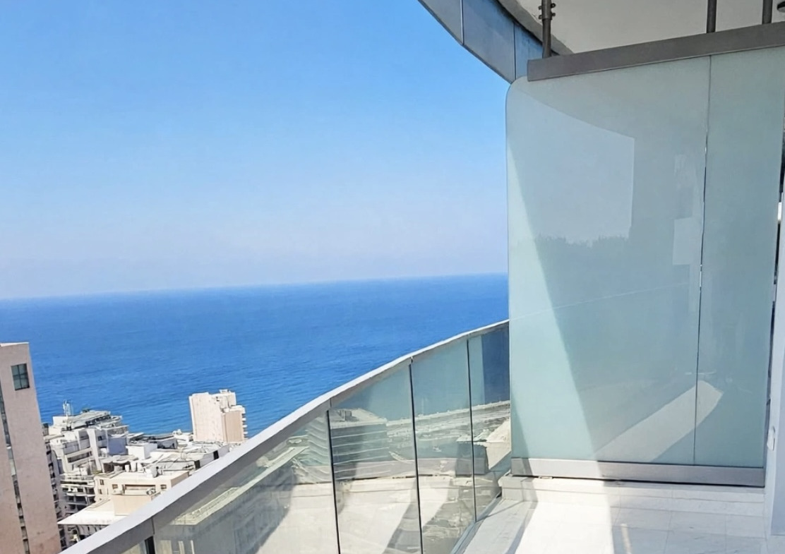 STUDIO FOR SALE | DAMAC VERSACE | DOWNTOWN | BEIRUT | HIGH FLOOR | LEBANON | SEA VIEW | MINA AL HOSN