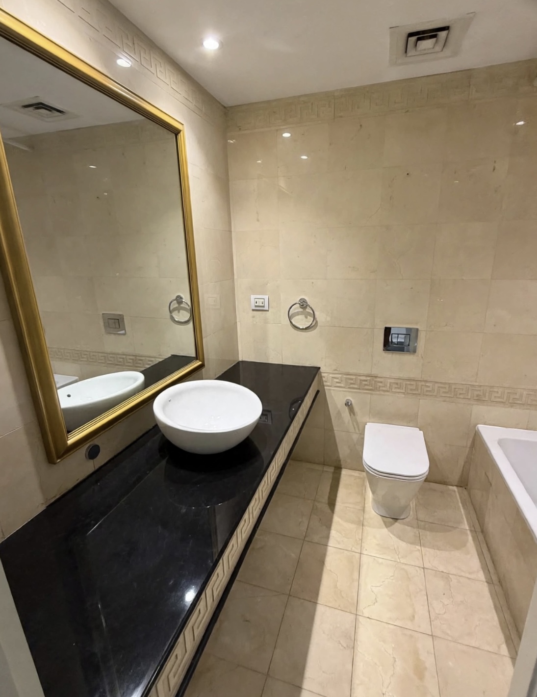DAMAC VERSACE | STUDIO | READY TO MOVE | DOWNTOWN | BEIRUT | LEBANON | HIGH FLOOR |