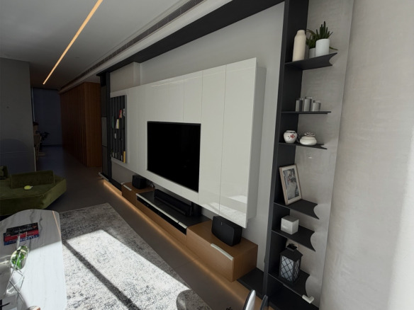MARINA VIEW | DOWNTOWN | BEIRUT | LEBANON | APARTMENT FOR RENT | MODERN | UPGRADED | SEMI-FURNISHED | FOR RENT |